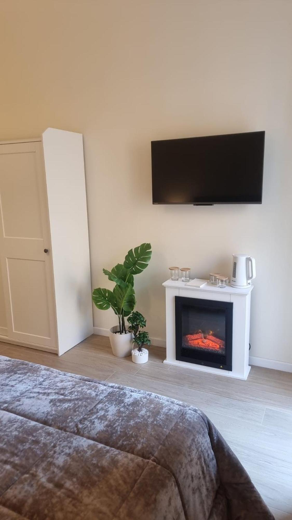 San Carlo Apartments B&B Касерта Екстериор снимка